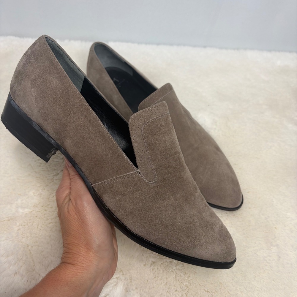 Marc Fisher LTD Kassie Taupe Suede Pointed Toe Loafers Flats MLKASSIE Size 9M